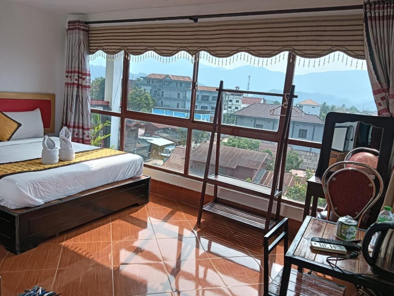Bountang Riverside Hotel Vang Vieng Zewnętrze zdjęcie