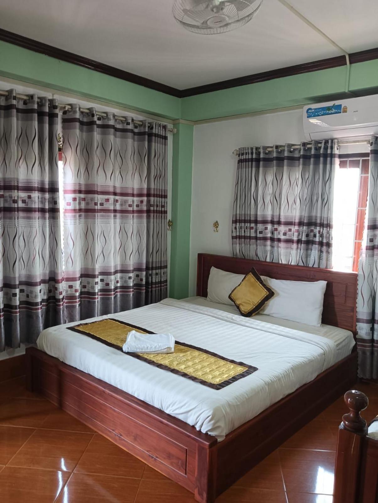 Bountang Riverside Hotel Vang Vieng Zewnętrze zdjęcie