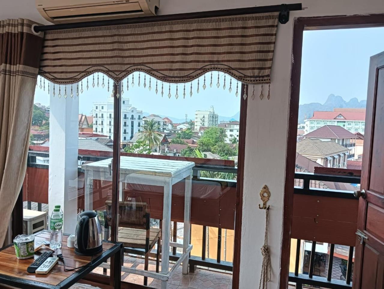 Bountang Riverside Hotel Vang Vieng Zewnętrze zdjęcie