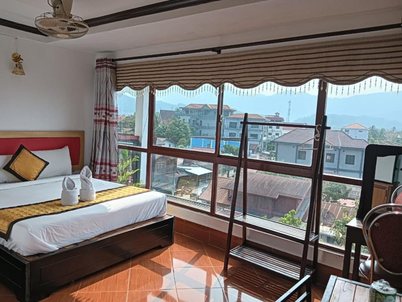 Bountang Riverside Hotel Vang Vieng Zewnętrze zdjęcie